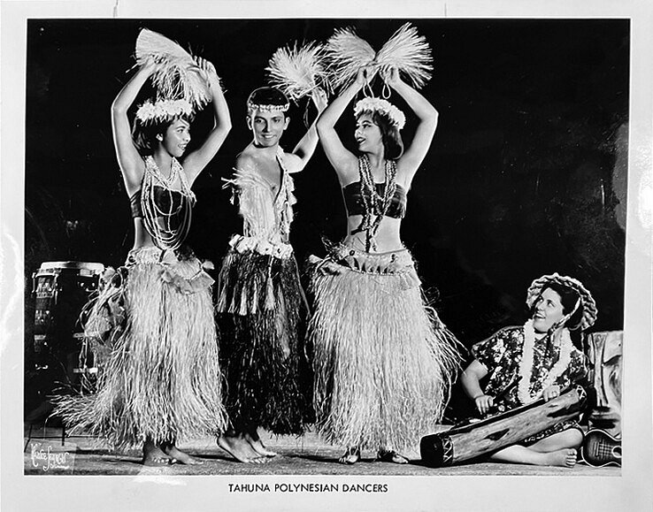 5AF7239D-8B72-4429-B2F7-C5BC955CC308_1_105_c